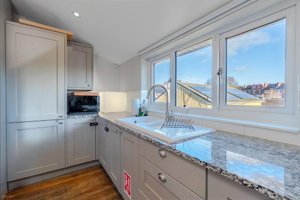 Smart-Home In Original Victorian Building Bristol Luaran gambar